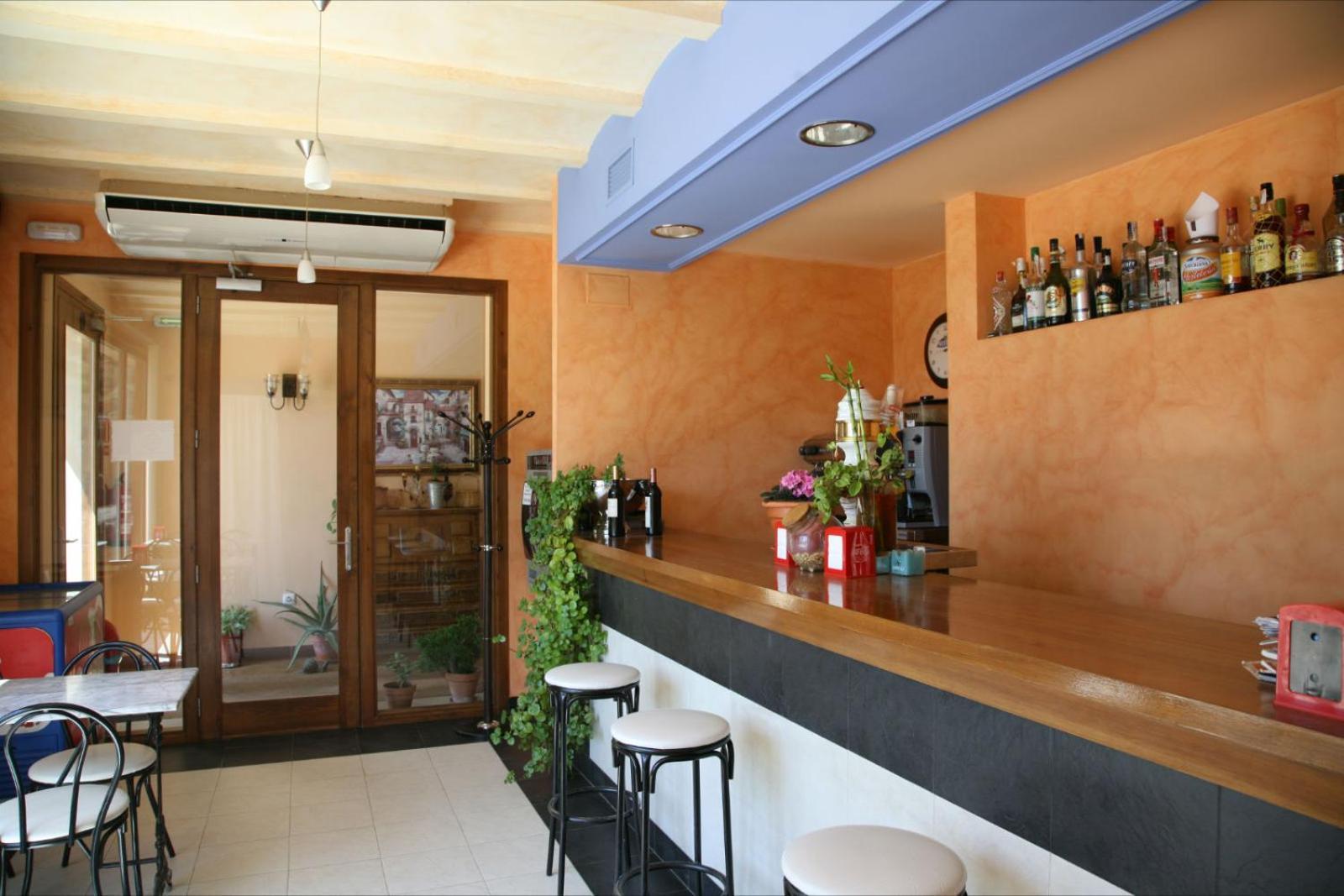 Hostal La Fuente Buera Ngoại thất bức ảnh