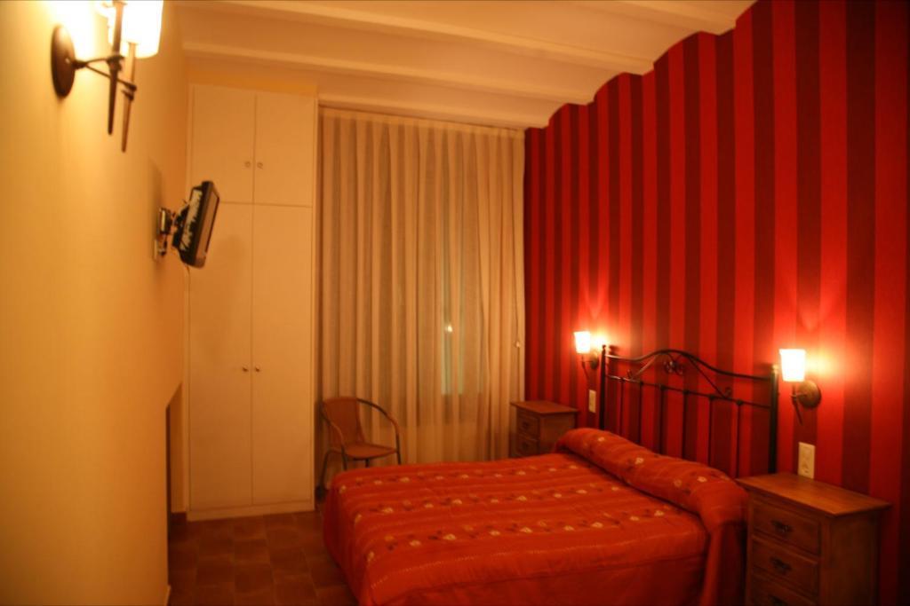 Hostal La Fuente Buera Ngoại thất bức ảnh